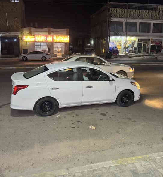 نيسان صني للبيع 2017 هندي للبيع بيه بارد قليل سعر 100وبيه مجال 
***********
