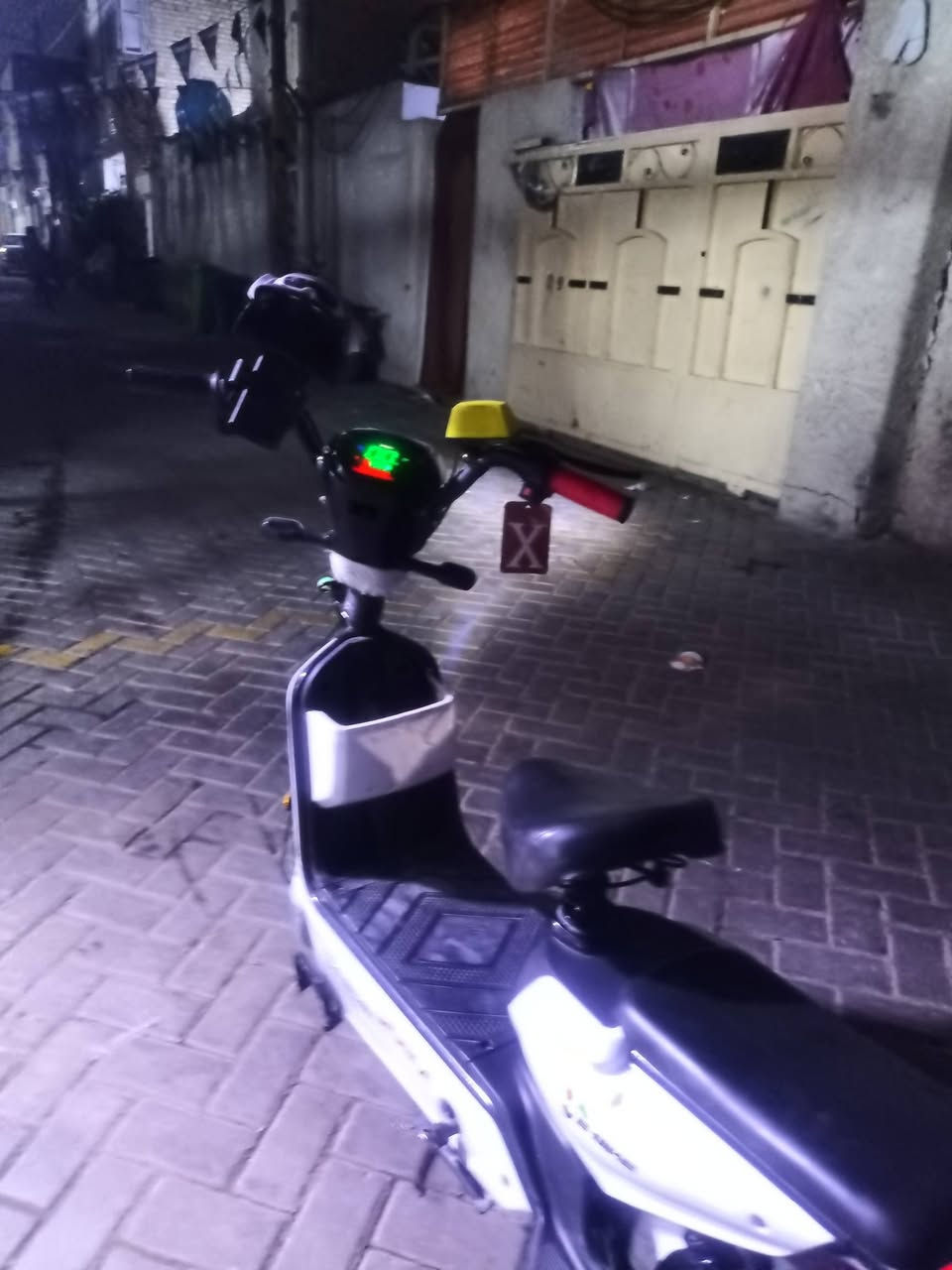 دراجة شحن حجم14مابيهة اي عطل افحص واخذ مكاني بغداد مدينة الصدر وسعر 275وبيهة مجال


**إذا كنت صاحب هذا الإعلان وتريد حذفه لأي سبب، رجاءا أرسل رسالة إلى الدعم الفني**