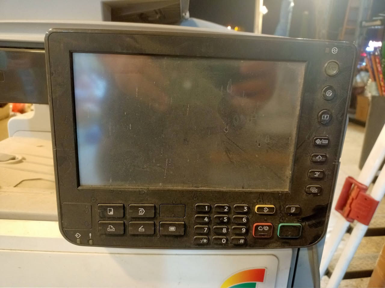 جهاز استساج C300 ملون
ناقصه القطعه البلاسك الموضحه بالمنشور ابيع فحم مع مجموعه ادوات اله كلهن ١٢٥٠٠٠
مكانهم الصليخ
ابو محمد ***********
