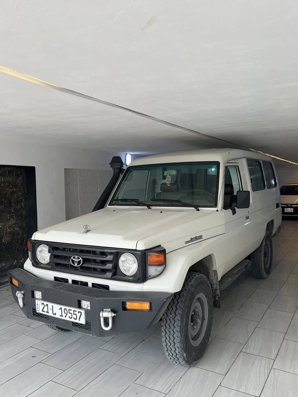 للبيع شاص ٢٠٠٣ جديد جديد ✅📦بال كارتون ماشي ٢٠٠ الف محرك كاز مبمونزل  تخم تاير دنلوب جديد جواهة قطرة صبغ مابي لا جمالي و لا معجون و ولا كلشي محرك لا صرف لا دخان لا بخار جديد لوكير شغال بشرط تبريد مركزي كشنات ورا موجود سيارة دينار مصرف مابي مكان كركوك 
***********
