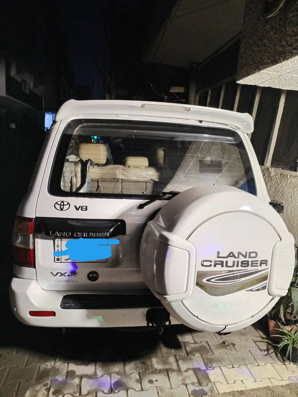 فكساره موديل 2006
Vxr
محرك 8سلندر
رقمها البصره
مشروع وطني
***********
السعر 220$
