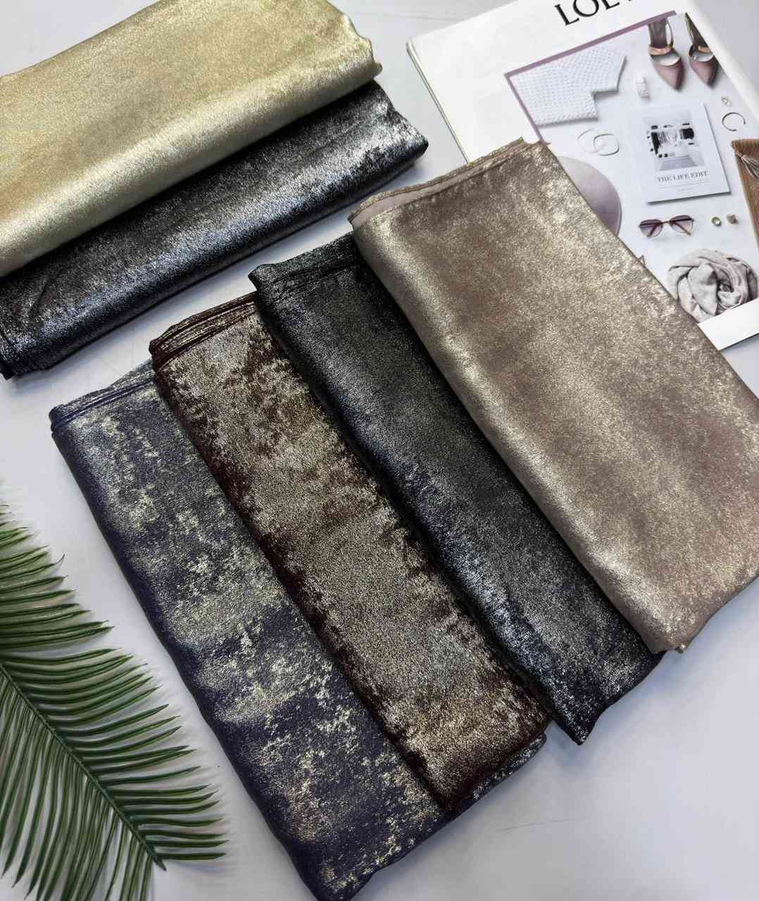 #حجابات_ماركة_عنوان_الاناقه🌸

لعشاق الفخامه والاختلاف

#ربطه كريب شاين كوري 

بكوالتي عالي 

مقاس 110 سم 
___________________________

‎زورونا  في موقعنا الكائن 👇👇👇
‎الانبار_هيت_حي الجمعية _ مقابل مدرسه الصمد

#للحجز_السريع_واتساب ***********

صفحتنا عبر الانستغرام

Marka_shal
‎يتوفر خدمه توصيل لكافه انحاء العراق 🚙🚕🚗
