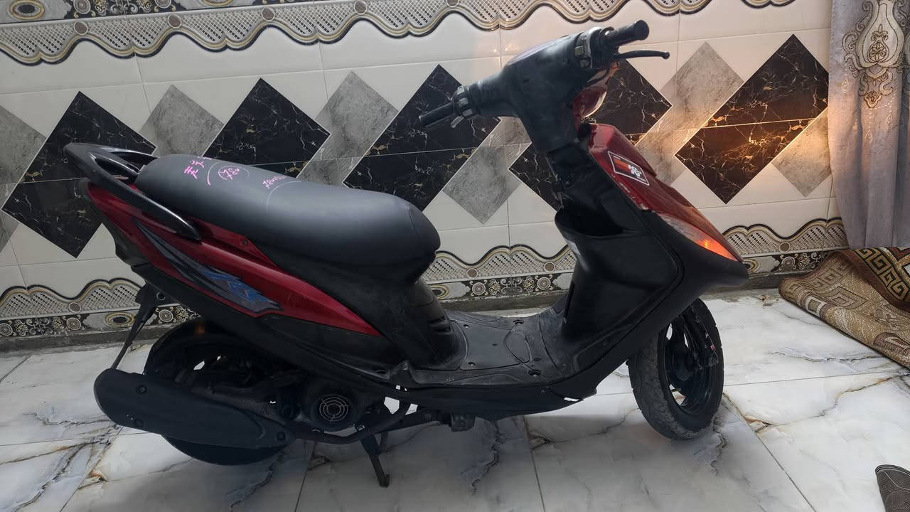 السلام عليكم دراجه ماكس عدله كله شغال سلف هندر أشاير كهربائيات مابيها اي نقص جيب فيتر وتعال افحص كله شغال  السعر 650 العنوان بغداد مدينه الصدر اتصل ***********
