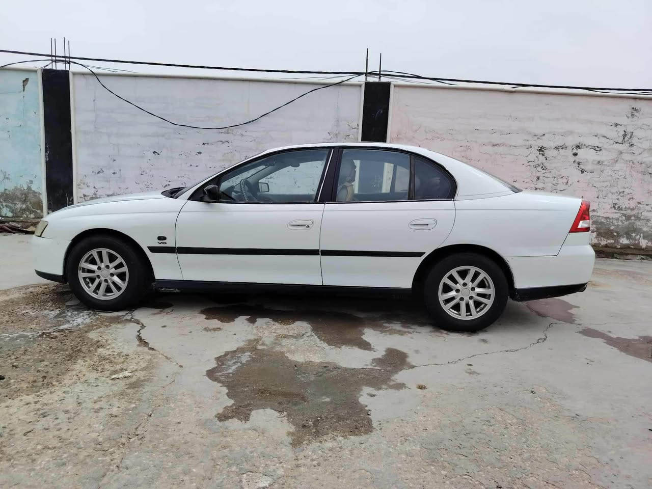 السلام علكيم  شوفرليت لومينا  موديل ٢٠٠٤ مكينه وكير فيفتي سياره جاهزه مابيها نقص سياره مزاد بابل وبيها وكاله السعر ٣٢ بيها مجال لشراي ٠***********
