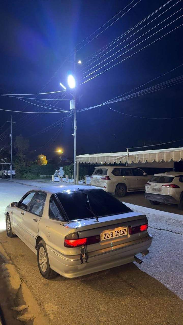 كلاند 63 بيلاد  موديل  1992 صبغ عام بس بيه ضربه بسيط من كدام سياره كلش حلوه سنويه و كلشي جديد باسمي السعر 48 وبي مجال للطيبين مكاني اربيل للبيع و للمراوس حسب القناعه واتساب *********** أربيل, العراق
