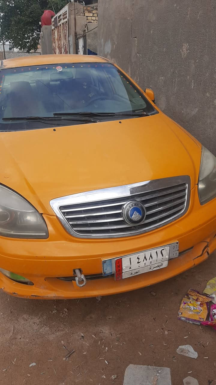 سيارة جيلي مبل 2013 أبيعه كوم حديد بيهة عطل ما عرفة السعر 15  ورقة رقم الواتساب ***********
