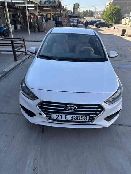 اكسنت 2020 

محرك 1600 امريكي 
الحادث دعاميه خلفيه 
قبغ جنطه فقط كلير 
 المواصفات  فول عدا الفتحه ( مواصفات هذا الموديل معروفه )
سياره نضيفه مثل ما معروض بل صور
بيها سونار يم المندلاوي كامل
📌 طخه بل باب صارت يمي بقيتها على حطتها تعدلها بارد او PDR

الكير AT 
ماشيه السياره 85 ميل 
السياره استخدام شخصي مناقصها شعرايه
دهنها ادينول
كفاله كير ومحرك ‎
بختصار تراي مالتها وين متريد

مكان السياره الاعظميه سبع ابكار
السعر 127 ورقه وبيها مجال بسيط 

*********** فقط واتس
