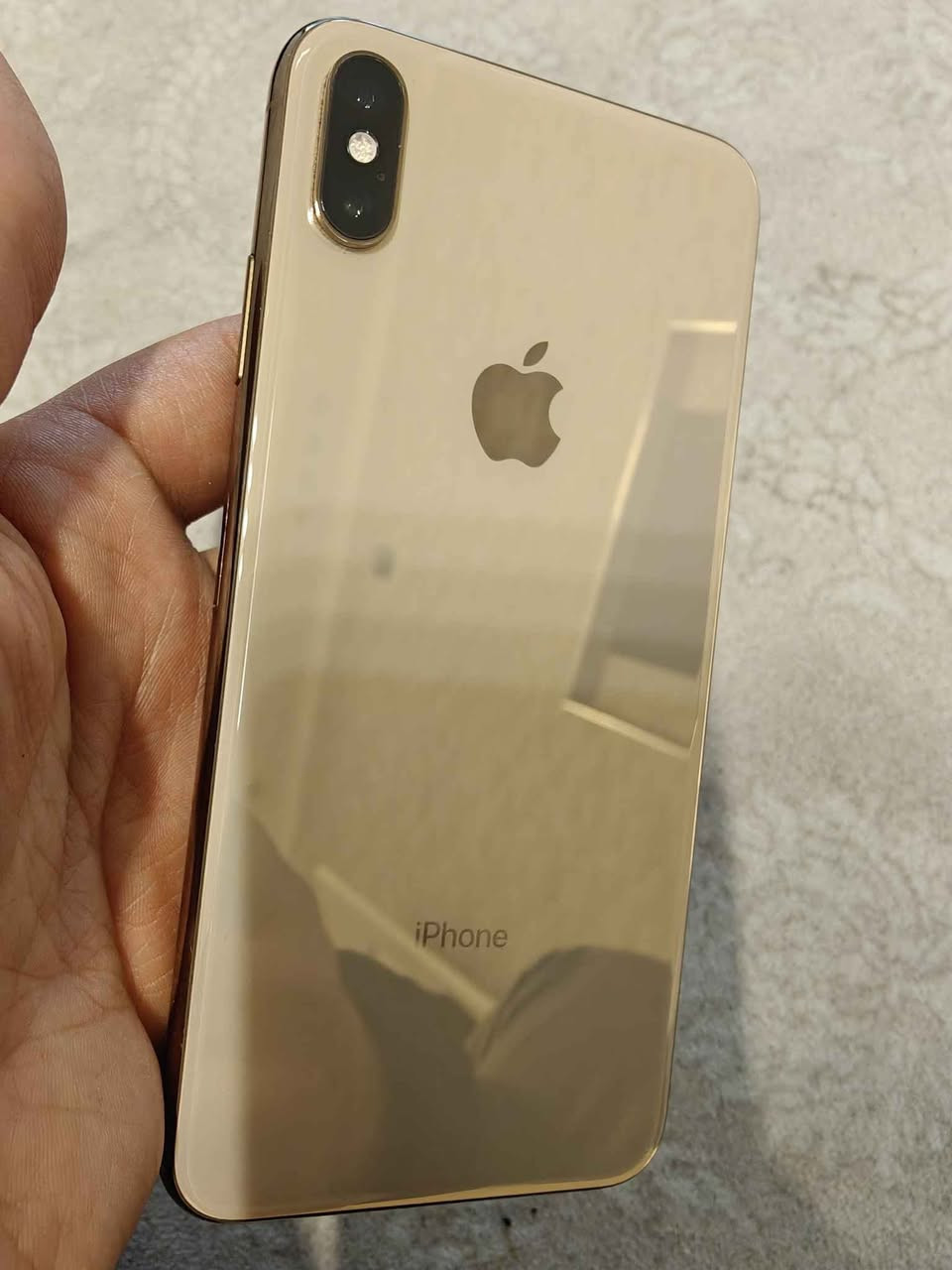 ئایفۆن xs max
یەک دەستە خاوێن هەموو شتەکی بە شەرت
هیچی نەگۆرایە
پاتری 73
بەزەمانی دار و بەرد

رەقەم *********** أربيل, العراق
