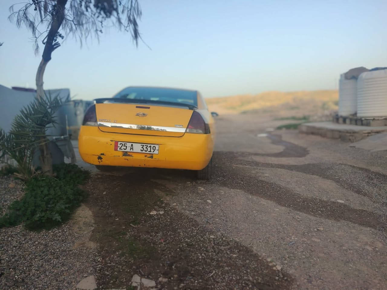 انباله 2009 السياره جاهزه من كلشي و بيها منضومه غاز هم مصفره هيئه و نقابه رقم انكليزي كركوك سنويه ل30 تبريد ثلج خير من الله للبيع السعر67 وبيها اشويه مجال مكنها ديالى و خطها بغداد خانقين ***********
