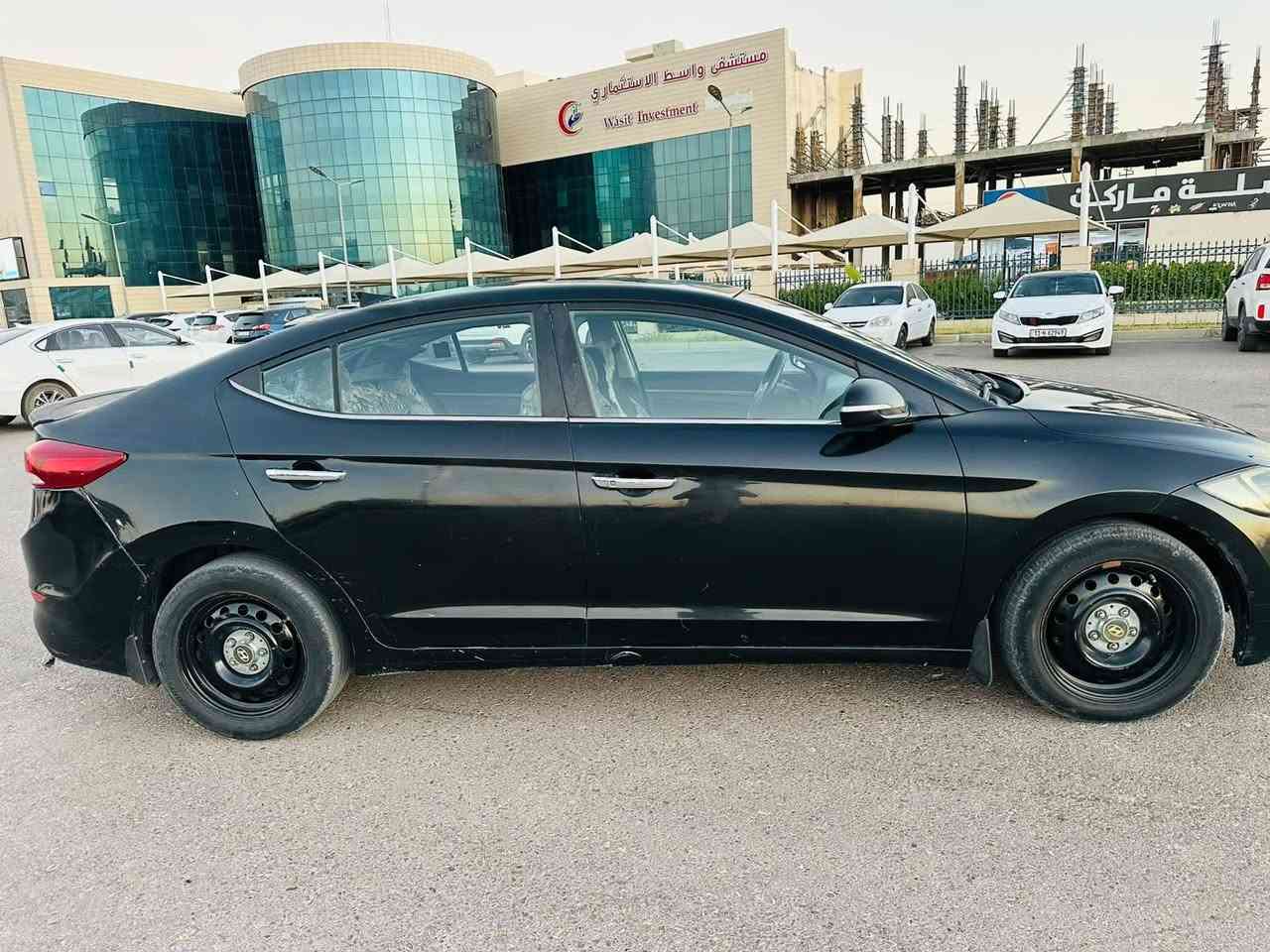السلام عليكم
***********
للبيع النترا موديل ٢٠١٦ خليجي رقم واسط تحويل مباشر مشروع وطني سنويه مجدده
السياره فول مواصفات 
مكينه ٢٠٠٠ دوش
بصمه
فتحه
كشن كهرباء
تبريد قطعتين
شاشه كبيره ايباد 
كامرا دواره بلاديه 
كشنات خزن 
حساس امامي وخلفي 
مري شفط 
تحكم ستيرن جهتين كروس مثبت سرعه اواكس بلوتوث
تبريد ثلج
السعر ٩٥
مكاني كوت
