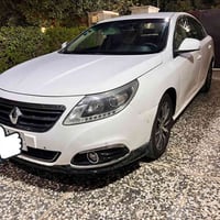 رينو سافاران 2016 رقم بغداد جديد باسمي 3قطع صبغ بدون اير باك  مكينه 20...