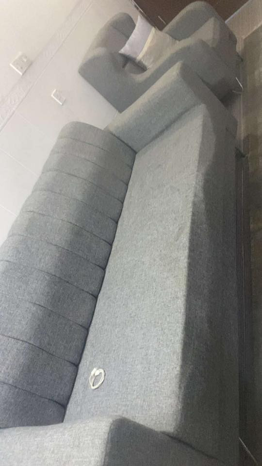 قنفات للبيع سعرر300 الف الي يحب يتواصل على هالرقم ***********
