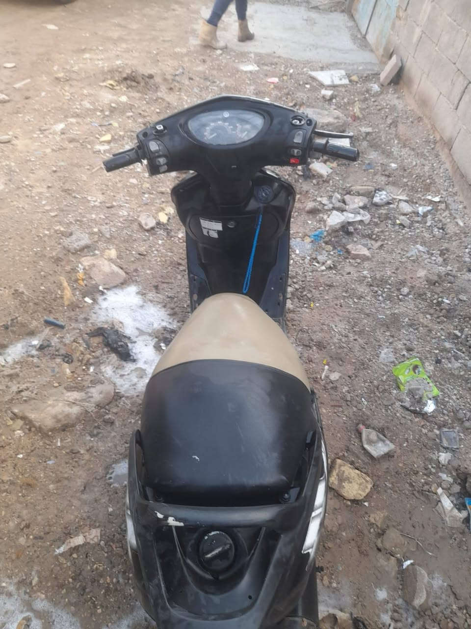 السلام عليكم 
ماكس ثعلب نظيفة مكينة تايرات كهربائيات جاهزة من كل شي  السعر 250 
بغداد الحبيبية الاستكشافات ***********
