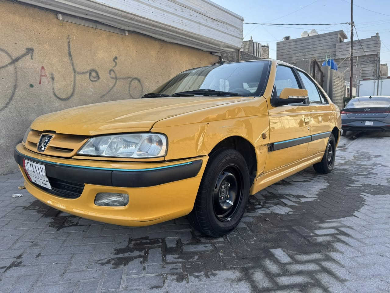 سلام عليكم للبيع بيجو باص موديل١٥
السياره جاهزه🚕من تخم تاير صدر جديد 👍🏼دوشمه جديده 
مكينه فرنسي🏎️✈️لسياره اي نقص مابيها بس ماعده لجاملغ ليسر موضح بلصوره بي طخه لسعر٤٨💸وبيها مجال للطيبين 
مداور ثاني يوم🚦 لشراي يتصل ويدلل***********ممتواجدعل نت🥱
