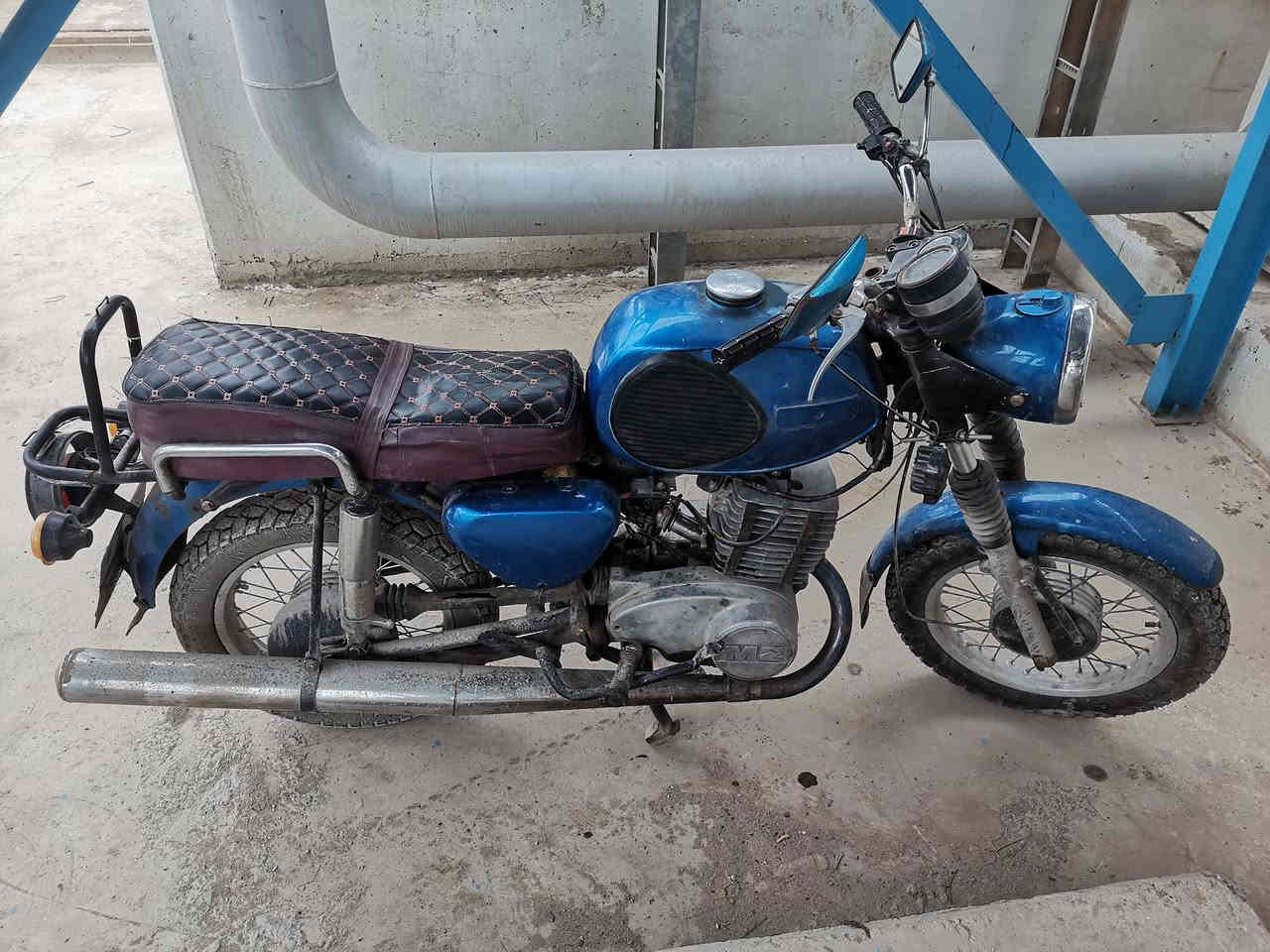 للبيع رقم وسنويه سعر مليون وميه بصره زبير شعيبه *********** او مراوس
