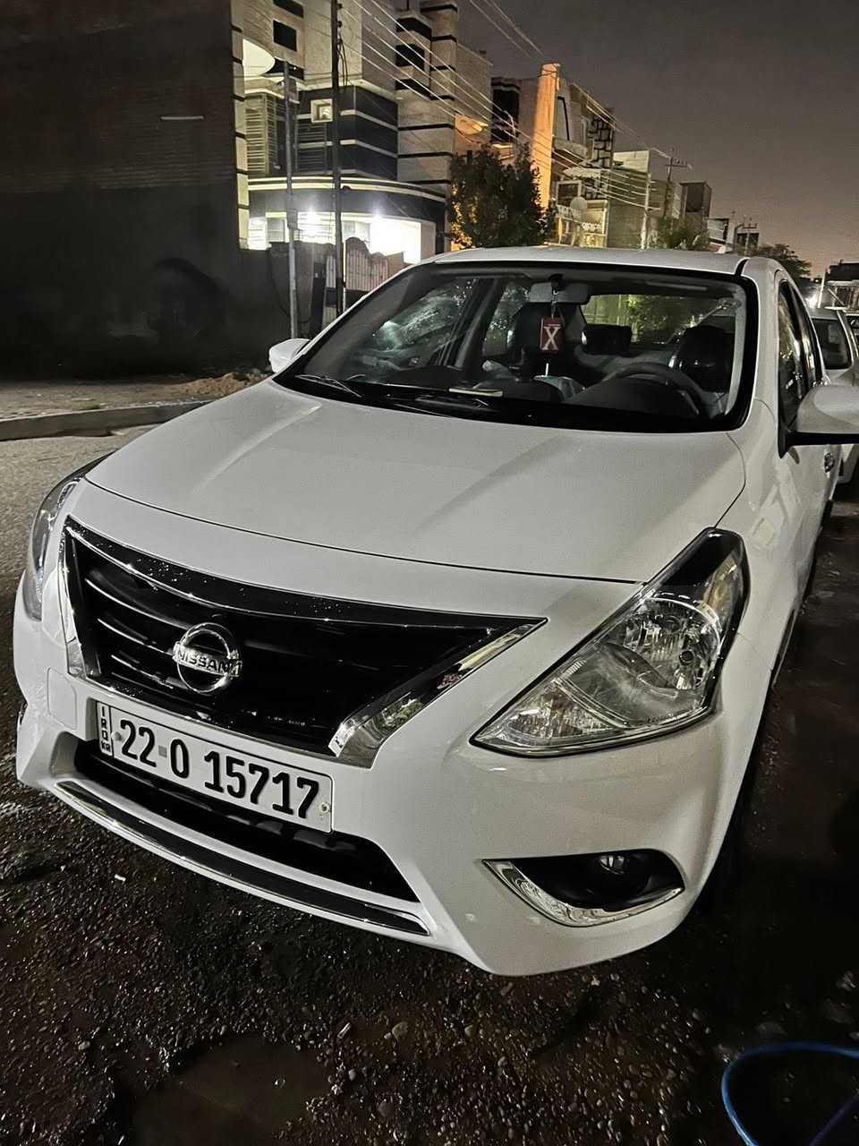 سلام عليكم نيسان سني موديل 2025 كفالة عامة ماشية 9000 كيلو
شاشة كامرة حساسات 4 جام كهرباء قطعتين تبريد دوشمة كشنات وارضية رقم اربيل تريد تحويل او وكالة السيارة جاهزة من كلشي 
السعر 130 وبيها مجال بسيط 
مكان السيارة بغداد/الجكوك
للأستفسار / ***********
