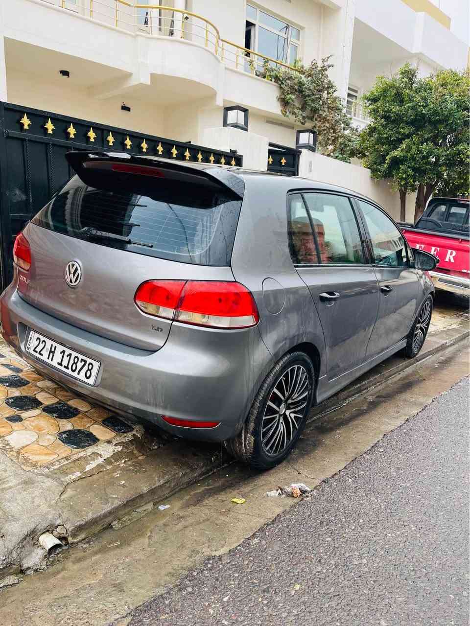 Golf mk6  پارچه‌ی نیه‌ كه‌مه‌ك ته‌عدیلی هه‌یه‌گێر تۆماتیك tsi ‌ شاشه‌ ئایپه‌ده‌ چار ته‌یه‌ی لۆكی له‌سه‌ره‌ مواسه‌فات گۆرینەوەش دەکەم
*********** أربيل, العراق
