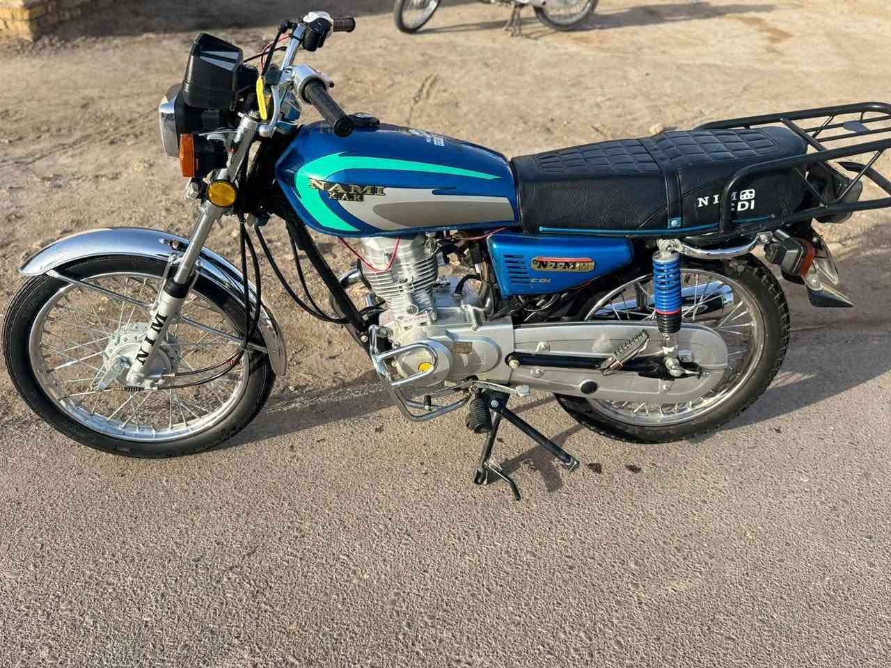 للبيع نامة امتياز 23 ✨
دراجة "سكنر" موديل 2023  بعدها بعطر الشركة وعلى وضعها
النظافة 100%
 شغل وتوكل على الله لا نقص ولا عيب وبرغي ما مفكوك بيها.
السعر: قفل خاص للي يعرف قيمة النظافة والشراي ما نقصر وياه
📍 المكان:- سوق الشيوخ - ناحية الفضلية
📞 للاستفسار واتساب : ***********
