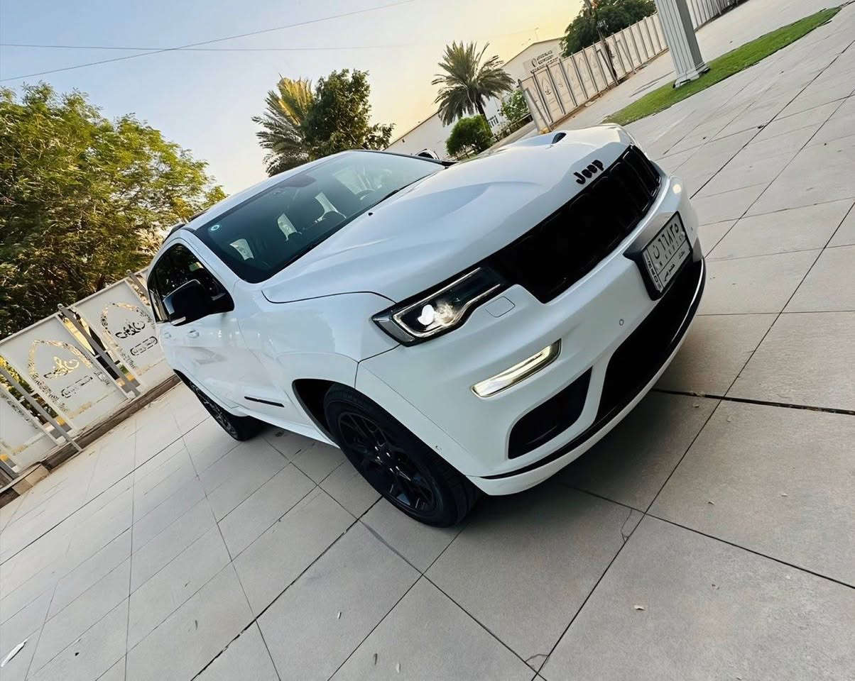 السلام عليكم
‏JEEP GRAND CHEROKEE 2021 S
عدد المسافات (45) كيلو
جيب فئة:    S
موديل:     2021
مكينة:     V6 3.6

خليجي (وكالة هارلم) رقم بغداد ✅

المواصفــات 

بانورامـــا
رادار جانبـي نقطة عميـاء رادار خلفـي
كشنات جلد 
ستيرن هيتـر + كهرباء
نظام توقف اوتـو ستوب
حساسـات امامي خلفي
صندوك كهربائـي
سماعات سستم صـوت

بصمة و تشغيل عن بعـد
كيج الكترونـي
نظام متعدد اوتو للطرق
مري قلاب وشفط

العنوان بغداد
السعر جداً مناسب 
للاستفسار: ***********
اتصال او واتساب
