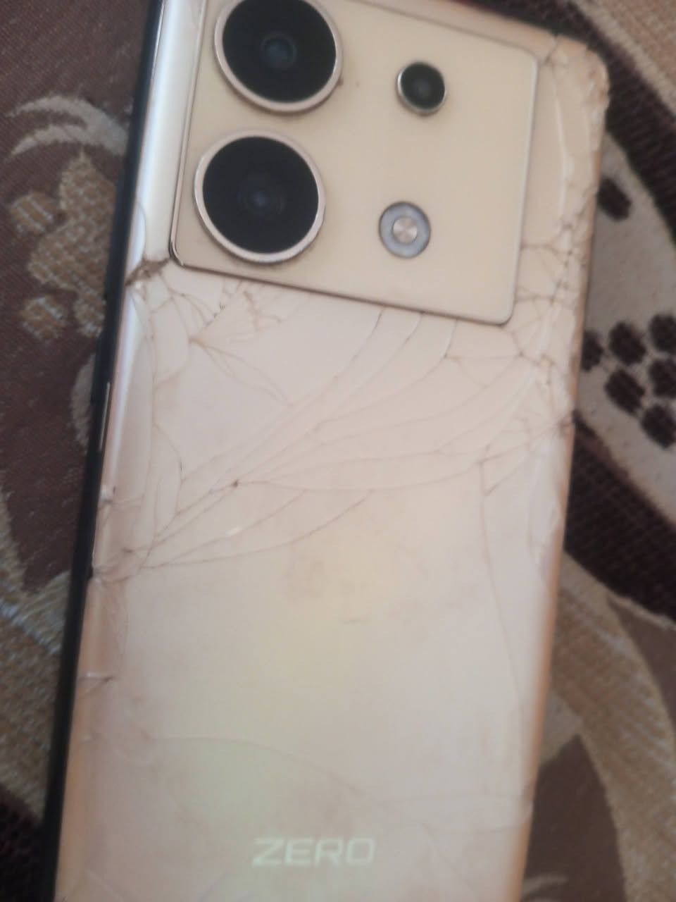 جهاز للبيع قضاء نصر عطل شاشه وشاصي ويشغل 60فريم بوبجي سعر 125وبيه مجال


**إذا كنت صاحب هذا الإعلان وتريد حذفه لأي سبب، رجاءا أرسل رسالة إلى الدعم الفني**