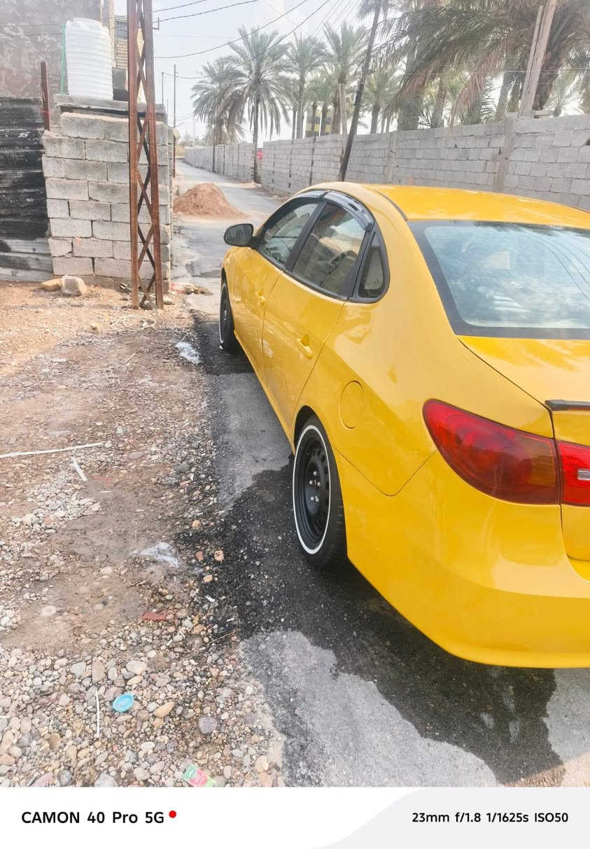 النترا موديل 2010 خليجي 1600 مكينه وكير تبريد جدد
تخم تاير كله جديد بغداد مشروع وطني سعر 83 وبيه مجال رقمي ***********
