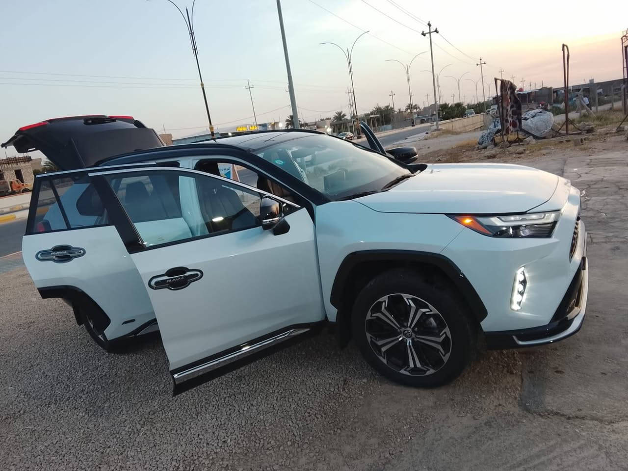 🚗 غسيل أبو أبراهيم 🚗
غسيل سيارات احترافي

✅ غسيل خارجي 
✅ تنظيف داخلي  + تعطير
✅ غسيل زوالي 
✅ تبديل زيوت أصلية + فلتر 

العنوان: الشارع الحولي - حصيبة
📞 ***********

عرض خاص 
زورنا وخلي سيارتك ترجع وكالة ✨
