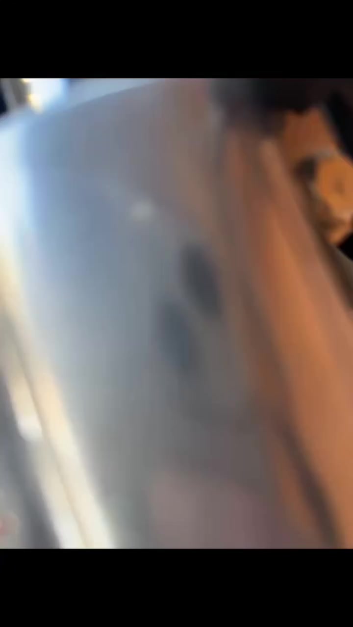 🚫سعر خاص او عل رقم تخارني او اتراسلن🚫

🚫أكلك بسعر تصير لوتي عليه تسمع الكلام موزين 🚫
مانزل من السعر لو درهم أحمر 🚫

الدراجة من تاير لتاير ما ناقصه شي 
سلام عليكم للبيع 

نامه أصلي شلامجة 

أوراق أصولي مكينه 

وشاصي مطابق شد أيراني 

موديل 23طالعه24 شهر ٨

وكيل أبو سكينه 

✅️ملاحظة لونه البلادي أزرك اني بدلته سلفري لل جماليه✅️


**إذا كنت صاحب هذا الإعلان وتريد حذفه لأي سبب، رجاءا أرسل رسالة إلى الدعم الفني**