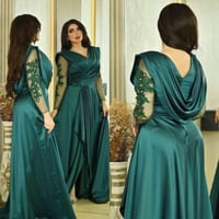 فساتين • توصيل • للبيع