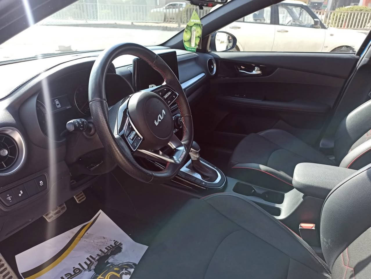 السلام عليكم 
فورتي 
موديل (2024) 
رقم اربيل الدولي مميز 
هزه و سنويه جديده 
موصفات ( GT) اعلى فئة🔥بالفورتي
  محرك 1600 تيربو 201 حصان
  كير DCTدبل كلج 7 نمر 
محرك وكير شرط 
ماشيه (6 الف mi)
   المواصفات ..... 
1.بصمة تشغيل + بصمه +ابواب وصندوق
2. تشغيل عن بعد 
 3.رمز Gt على دشبول🔵
 4.(شفتات ستيرن)🚀🚀 
5.شاشة كبيرة مع نظام تشغيل ابل كار بلي
 6.واندرويد اوتو 
7.كاميرا دواره (وضعيات عدد2)......
 8.انظمة قيادة سمارت+ وسبورت+ ونورمال  
 10.كشنات جلد حضن مطرز احمر مع علامة GT
11. نظام سماعات (هارمن كاردن)🔈🔈 
12.لدات داخليه متغيره الالوان( بلادي)
 13.قطعتين تبريد 
14.شحن وايرليس  
15.دركة D  شكل رياضي مع ختم GT
16.رادرات جانبية+ وامامية+ وتحديد مسار + كروز سرعه 17.قياده ذاتيه 
18.اوتو هولد+ هاند بريك بصمه 
19.كات دوسات جانبية بلادية  +نقطه عمياء +اشاير بالمري
20.دبل اكزوز نظام فصلات ويل كب كروم حجم 18رياضي 
شرط التحويل 
ضرر بوند وجاملغ وباب السائق صبغ بدون شواصي شرط 
رقم الشاصي مرفق مع الصور 
  السعر 155 $ وبيها مجال 
*********** للاستفسار
