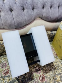 للبيع شاشة لاندكروز الاصليه ترهم من موديل 2016 الى 2021   كامل مواصفات...