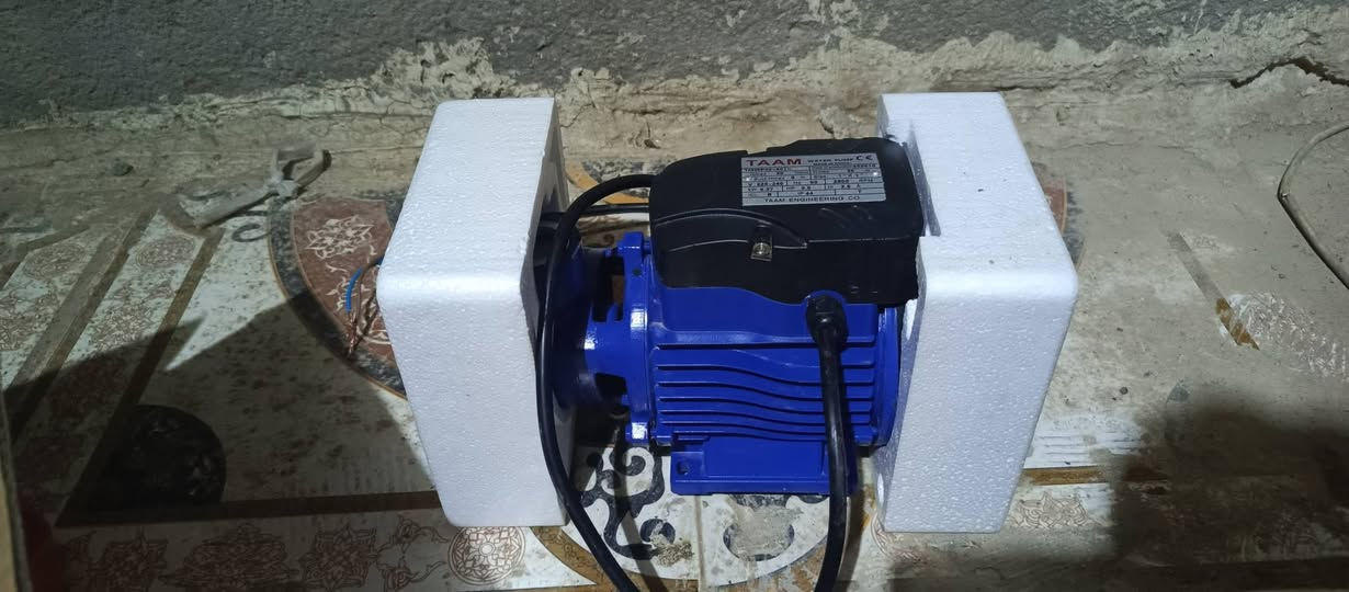 السلام عليكم ماطور  ماء تام نوعيه جيده غير مستخدم السعر 40 مكان شطرة للاستفسار خاص او اتصال على الرقم ***********
