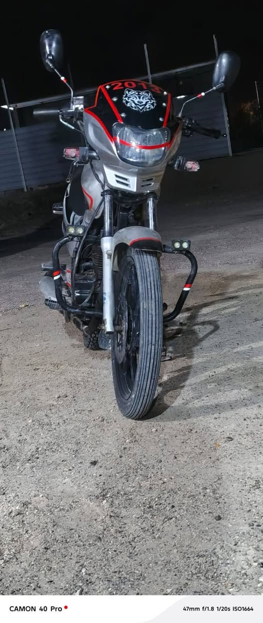 سايم 2013 مكمرك وكامل ما ناقصه شي مكان عامريه الفلوجه  سعر 750   ***********
