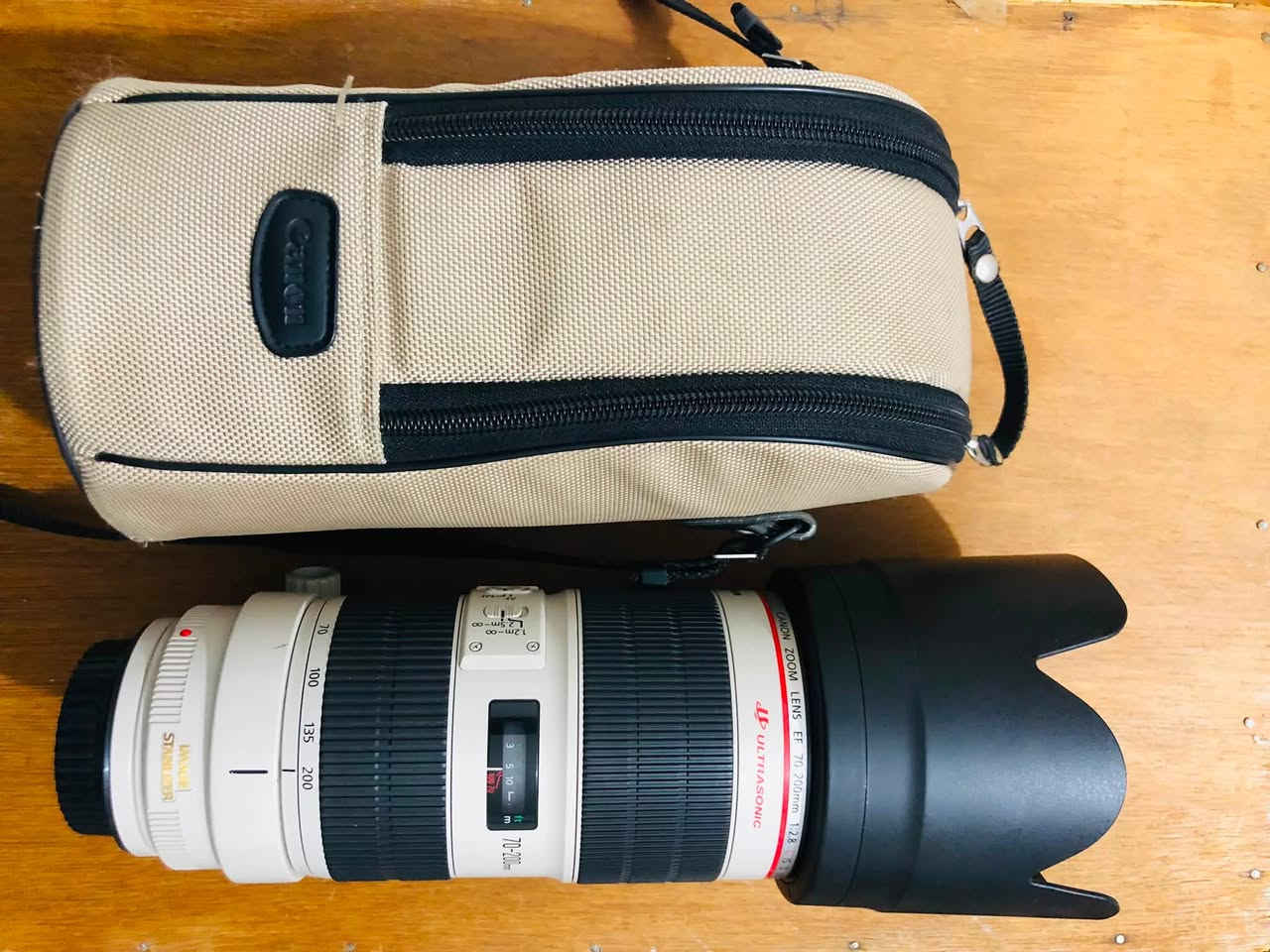 للبيع
عدسة كانون 70-200 ، f2.8 دبل استبلايزر اصدار ثاني 

نضافه 100% استخدام بسيط مع كامل الملحقات جنطه وكارتون 

للاستفسار اكثر مراسلة الصفحه او الاتصال ***********
