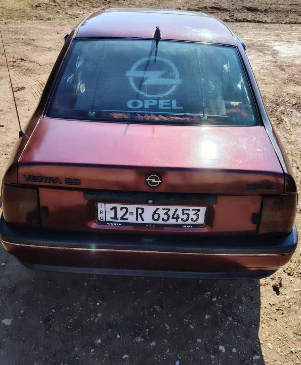 السلام عليكم سيارة اوبل فكترا حجم 20موديل 91مصبوغة جمالي بدون اي ضرر سياره كير ومحرك شرط وطخم تايرات ويل كب مسطرة وباتري جديد   السيارة بأسمي السنوية لحد نهاية 2028السعر 45 بيها مجال بسيط للتواصل تفضل خاص او اتصـل ***********
