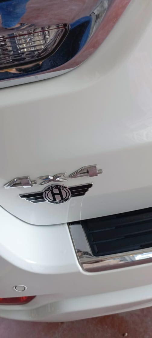 السلام عليكم جيب خليجي موديل2021وكالة هارلم جديدة السيارة بمعنى الكلمة ماشية 37مال جناي سيارة بسمي سنوك جديدة رقم شمالي. مكفولة كفالة عامة من حادث وصبغ وضريبة فول مواصفات واحد على واحد ٣شاشات رادار خلفي نقطة عمياء نظام توقف ذاتي نظام إطفاء المحرك  وتشغيل اوتو حجم المحرك 3690فور ويل 4/4ماوس دبل سلايت بانوراما تشغل عن بعدشاشة جبيره شفتات ستيرن جنطة كهرباء شفط دبل كزوز خلفي حساس أمام +خلفي سستم صوت 12سماعة دمام خلفي بل صندوق اوتو بارك صطفاف قطعتين تبريد ثلج مشن خزان ميموري 3وضعيات مقاعد جلد اصلية كهرباء (تدفئة+تبريد)كشن خلفي تدفئة تدفئة بل ستيرن سيدي بل جكمجة مري شفط يدات ستيل داخل صاج ملكي نضام خراط نضام ملاحة دوارة خلفية دوارة اصلية ستير كهرباء تدفئة فول تحكم ستيرن جهتين امامي جهتين خلفي نقل حركة 8نمر نضام سبورت نضام قتصادي مري جانبية تدفئة مراية جانبية حساس للضباب تعمل تلقائيا +اشارة بل المري لايت عدسة زنونيصعد ونينزل وية الستيرن كشافات زنونزركات لايت كالكوتا الشركة وياهة السعر 355وبيهة مجال لاستفسار ***********
