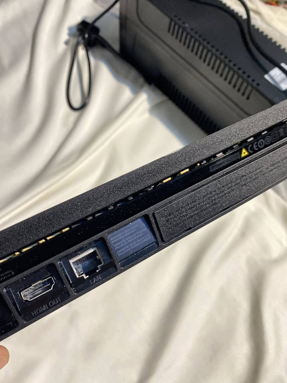 للبيع بلي ٤ سلم ١ تيره نظام ٩ بيه ١٠ لعبات وشرط ممفتوح تروح تفحص بلي نضيف وجديد كامل ملحقات


**إذا كنت صاحب هذا الإعلان وتريد حذفه لأي سبب، رجاءا أرسل رسالة إلى الدعم الفني**