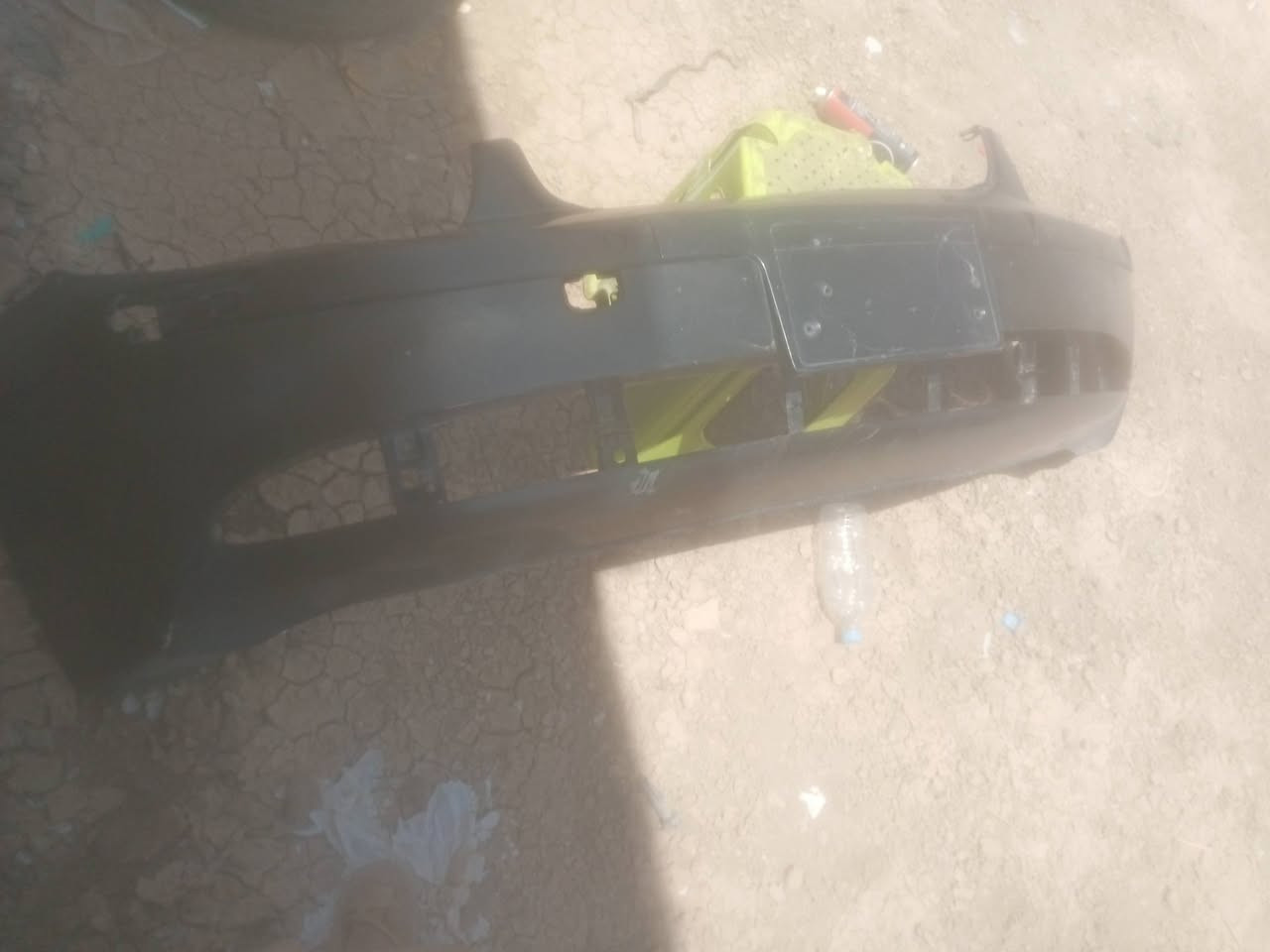 غراض باخره للبيع التفاصيل بالفيديووعندي فرس كامل هوه والتحكمات والماوس كامل بس مامصوره بعيدعليه 
الدعاميه ب25 
الفرس 40
البلوجكترات20
تحكم التبريد15
وعندي تك بلك لايت جديدحاويه 15 الف
مكاني ديوانية موجودتوصيل
***********
