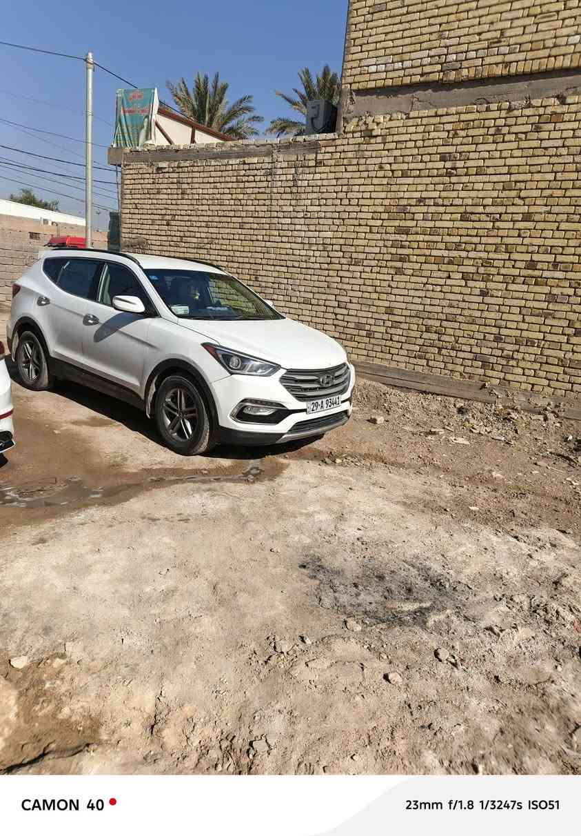 السلام عليكم
سنتافي للبيع 2018 رقم واسط 

وارد أمريكي حادثها بس بنيد مصلح 

تدفئه تبريد 

كشنات كهرباء 

تدفئه كشنات
السعر ( ١٧٠ ) 

***********
