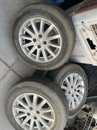 للبيع تخم ويل كب شوفرليت كوبلت مع تايرات مكان بغداد.      07763146660