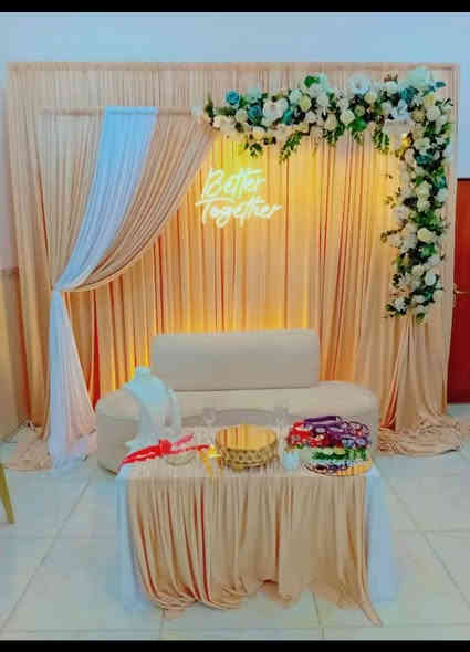 تخفيضات تخفيضات 😍😍😍😍😍
أهلاً وسهلا بكم نستقبل حجوزاتكم  على مدار 24ساعة خلي فرحتكم تكمل ويانة❤😍
أي كوشة تختاروهة تجي وياهة كافة الملحقات اذا حنه او مهر ❤
متوفر توزيعات وثيقة عقد شال مهر شال حنه تركية دفوف حنه وكافة الملحقات إلي تحب تضيفهم العروسة ❤😍
للحجز والأستفسار يرجى مراسلة الصفحة أو الاتصال على الرقم‏(‪(***********‬‏💯
التوصيل داخل ديالى فقط❤
