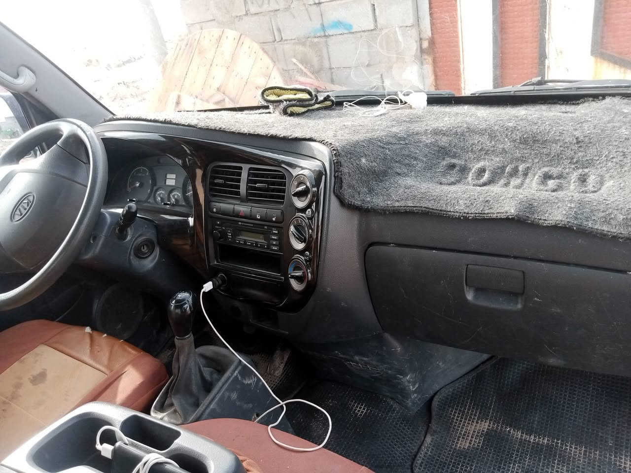 السلام عليكم كيه بنگو 2004 سياره جاهزه من كل النواحي بدلت قماره 2010 گصه كامله هي ومحركه وظفييرته ما ماشيه متر واحد بالعراق محرك سبلاين صوبه محور بم ونوزل     ترايك وين ما تريد مكينه بالچيس تبريد 🥶 تدفئه  نفخ كشن سنويه للت 29 رقم بصره الدولي تحويل ثاني يوم سعر75 العنوان بصره اتصل وتدلل ترهم مراوس الرقم***********
