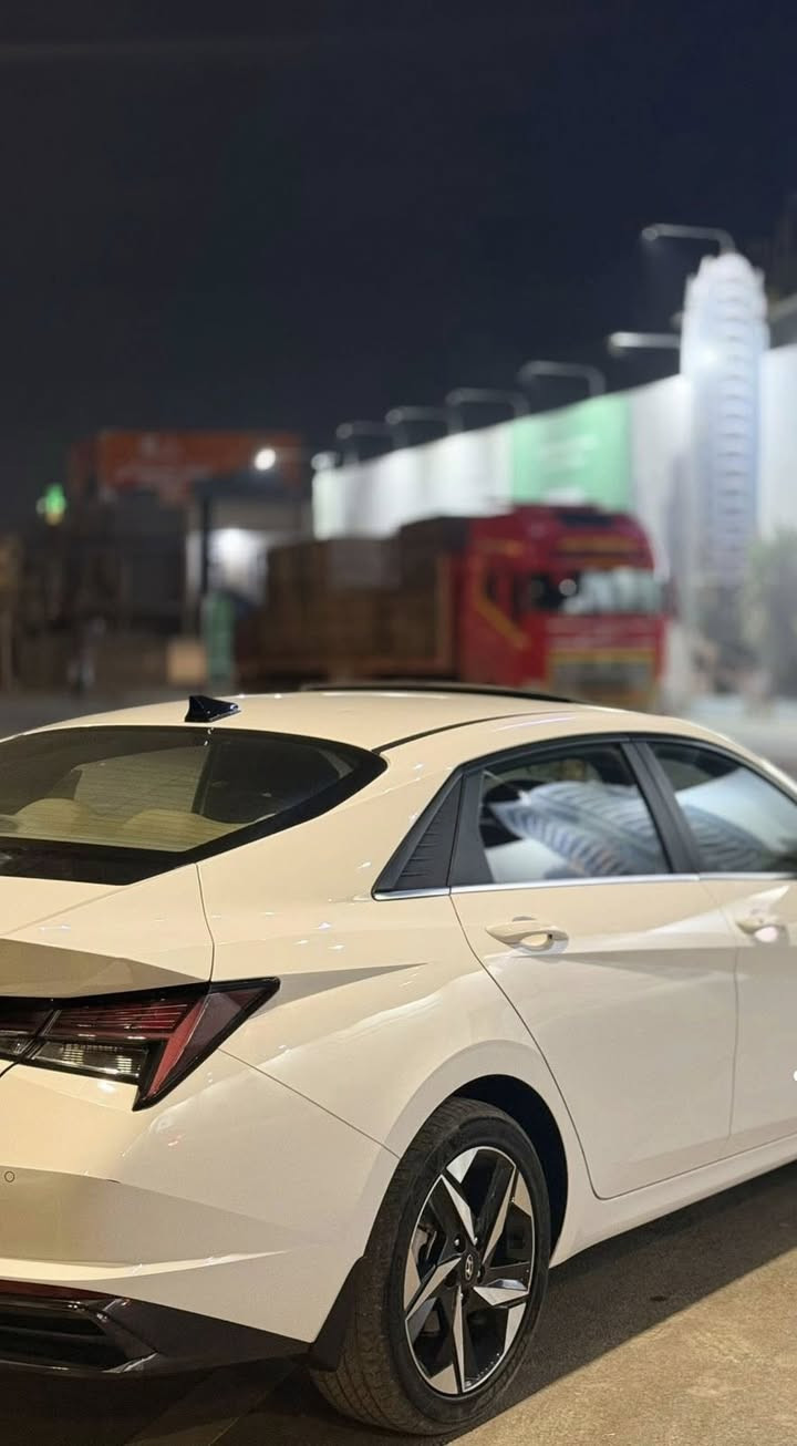 السلام عليكم النترا موديل 2022
وارد خليجي
السيارة مكفولة كفالة عامة
فول مواصفات بالخليجي
محرك2000 دوش 
فتحة
بصمة
شاشة
شحن لاسلكي
حساسات امامي وخلفي
ثلاث وضعيات سياقة سبورت ايكو نورمال
صندوق ذكي
اشارة ترحيب 
اشارة بالمري
ويل كروم
لد خلفي ولد نهاري امامي
السيارة قطعتين تبريد امامي وخلفي
للاستفسار ***********
السعر175
الموقع بغداد الدورة
