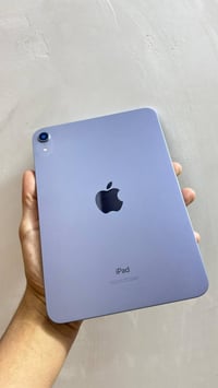 ايباد ميني 6 للبيع ذاكره 64 نظافه 100% ما مستخدم هواي شاحنته تايب سي.0...