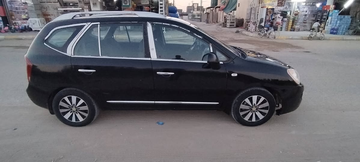 كيا رندو 2011 وارد امريكي رقم اربيل الجديد تحويل وكاله مضمون حادث جاملغ خلفي وامامي بدون دواخل  صبغ عام محرك 4 سلندر 2400 دوش 5 راكب تخم تاير صدر تبريد تدفئه سياره جاهزه السعر 75 بيع او مراوس بكوري مكاني بغداد ابو غريب شراي يتصل *********** بغداد, العراق
