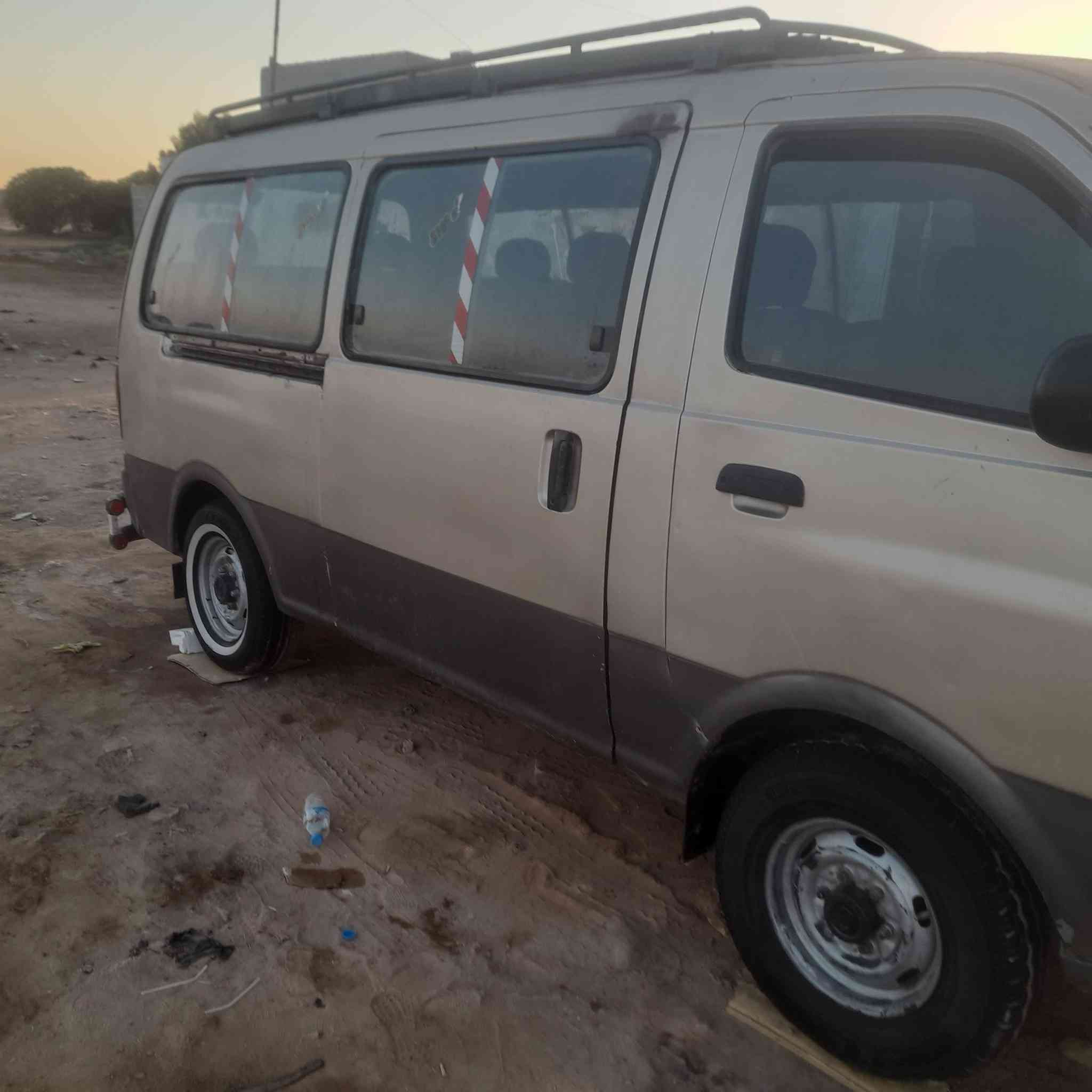 سلام عليكم سياره بريجو مديل 96  مكينه وكير وكسن كفاله تخم تاير كهربائيات كله شقاله مصفره خط وبحث وضريبه وسنويه الف دينار ما مطلوبه دوشمه جديده كاعيه وبطاين وتنته وكشنات تحويل مباشر ***********
