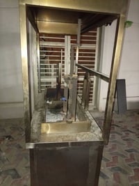 شواية شاورما فحم للبيع للتواصل 07755523524