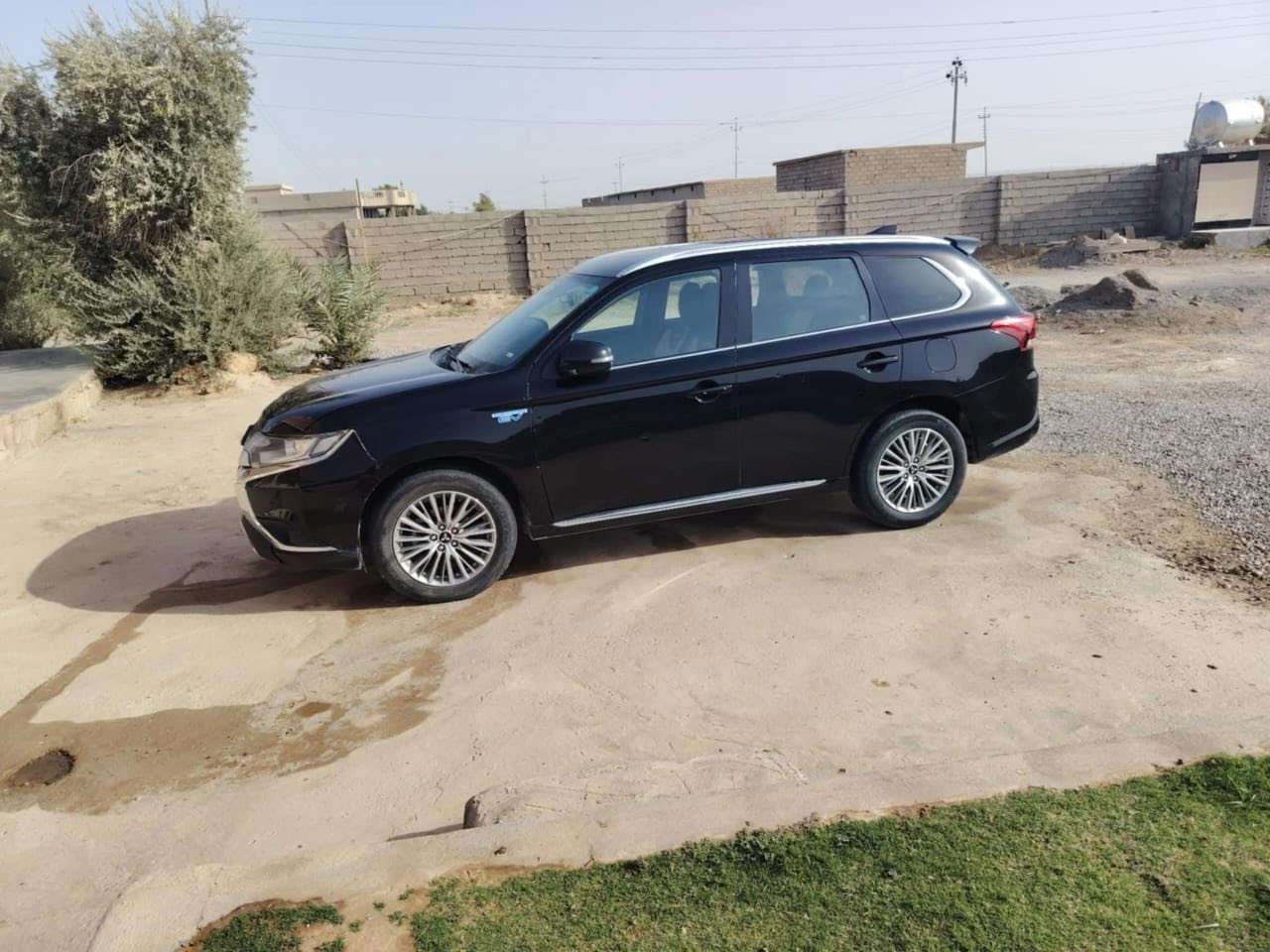 السلام عليكم
للبيع 

𝐌𝐈𝐓𝐒𝐔𝐁𝐈𝐒𝐇I 𝐎𝐔𝐓𝐋𝐀𝐍𝐃𝐄R 2022 🇯🇵

ميتسوبيشي اوتلاندر هايبرد كهرباء بانزين 

 موديل :2022 👌

 كلين بدون ضرر

السعر إتصل على صاحبها لان اني مكلف بنشرها

حجم المحرك : 2.5L ( 4 سلندر )

 مواصفات  فول🎖️

 بصمة ابواب  بصمة تشغيل 

. كاميرا خلفي

هاند بريك بصمة

اوتو ستارات (𝐀𝐔𝐓𝐎 𝐒𝐓𝐀𝐑𝐓)

اوتو ستوب (𝐀𝐔𝐓𝐎  𝐒𝐓𝐎𝐏)

رادار امامي (تحديد مسار)

رادار جانبي  (نقاط عمياء)

رادار خلفي (التحذير من الاصطدام)

حساسات امامي حساسات جانبي 

حساسات خلفي 

إشارات بلمري  مري شفط

نظام (𝐎𝐅𝐅-𝐑𝐎𝐀𝐃) نظام (𝐒𝐇𝐎𝐖)

نظام (𝐀𝐔𝐓𝐎)  نظام (𝐄𝐂𝐎)

نظام (𝐍𝐎𝐑𝐌𝐀𝐋) نظام (𝐒𝐏𝐎𝐑𝐓)

كشنات شامو وقماش

كشن السايق كهربائي

تحكم استيرن 

تبريد مركزي قطعتين

صندوق شفط

سعر 190 وبيها مجال 

مكان السيارة ناحية الزاب 

للاستفسار الاتصال على الرقم التالي 

‭  ***********‬
