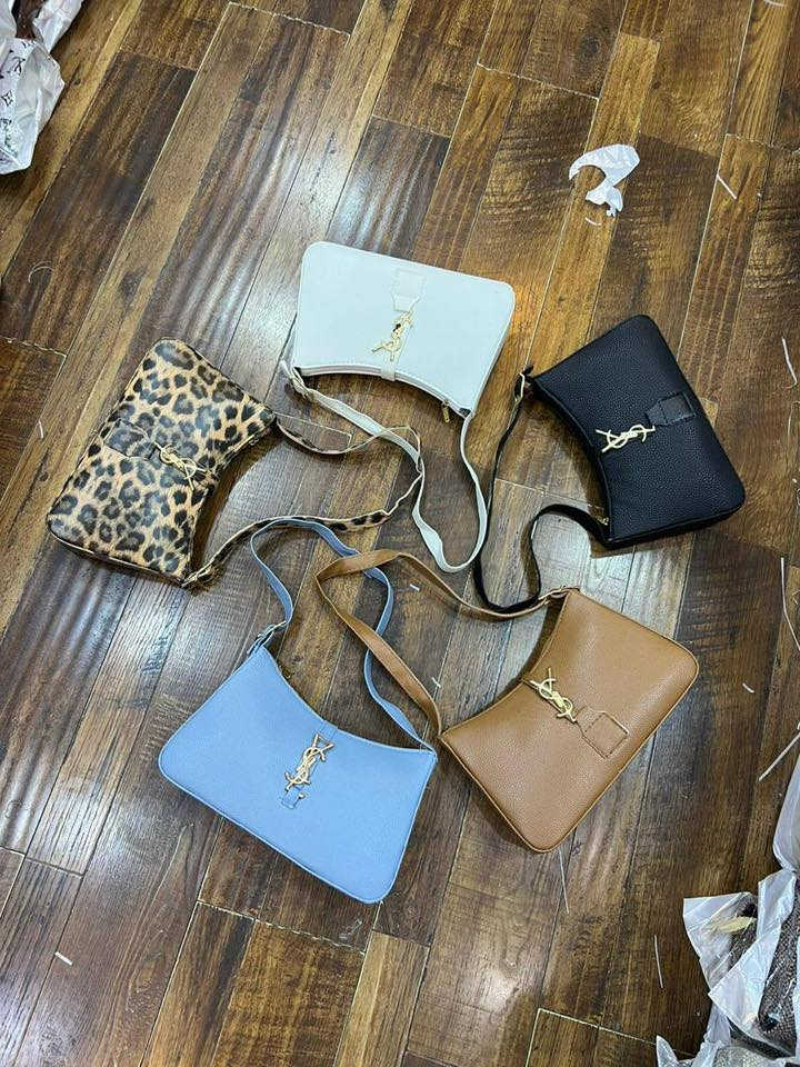 🛍️ عروض رمضان على الجنط وصلت!
تخفيضات قوية على كل الموديلات
لفتره محدوده 
❄️سعر مفرد 5الاف

❄️سعر موديل الصغير 36 الف درزن

❄️سعر موديل الكبير 42 الف درزن

احجز هسه قبل النفاد 📩

للتواصل 
***********
https://t.me/bagswoman7
