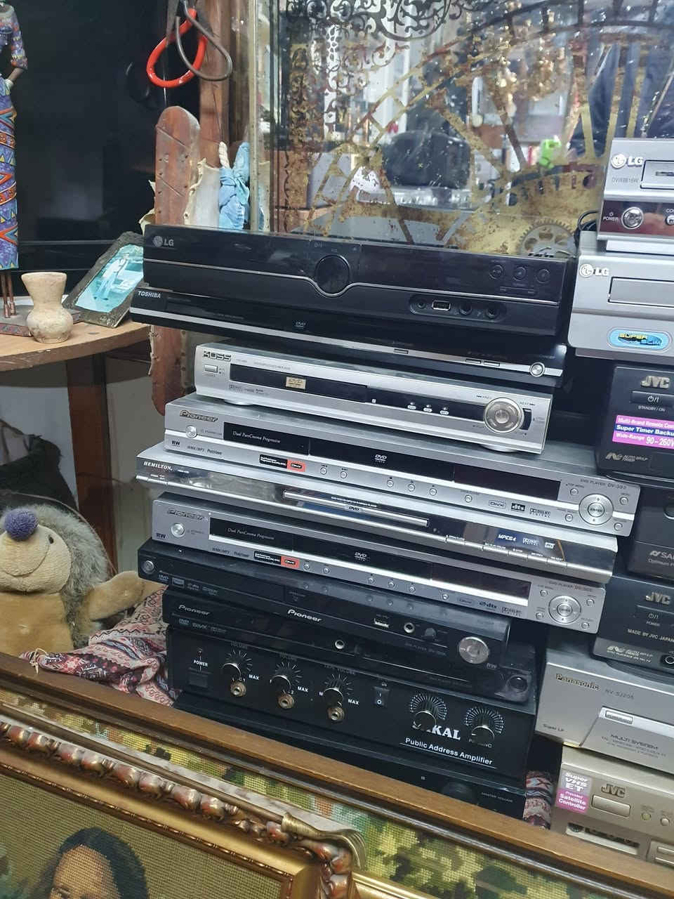 متوفر امبلفيرات ..فيديوهات.دي في دي .

كله شغال


**إذا كنت صاحب هذا الإعلان وتريد حذفه لأي سبب، رجاءا أرسل رسالة إلى الدعم الفني**