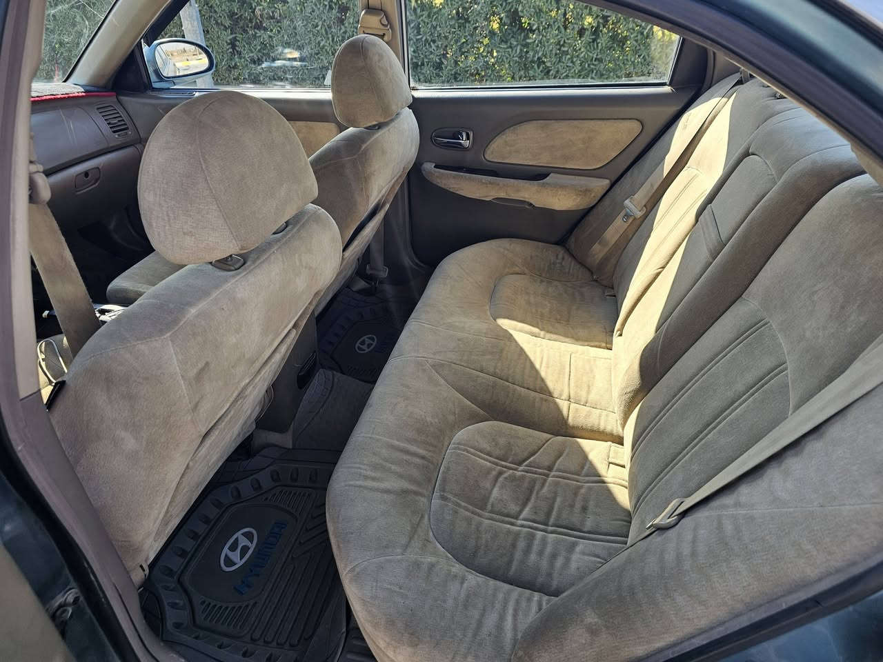 السلام عليكم ...
وفود ٢٠٠٥  محرك ٦ سلندر وارد امريكي حادث جاملغ خلفي ومصبوغة عام 

رقم اربيل باسمي 

كير ومكينة مكفول 

فتحة سقف شغال 

ويل ١٦ بلادي 

تدفئة تبريد 

اريل كهرباء
دبل ايرباك 

سنتر قفل امان ابواب 

كهربائيات ولا جطل واحد كلة بلادي

صدر جديد كوري اصلي

السيارة كلش نظيفة ومال جناي 

ترايك لكوريا واذا متجيب ال ٢٠٠ مرجوعة😁

***********  الجناي يتصل
